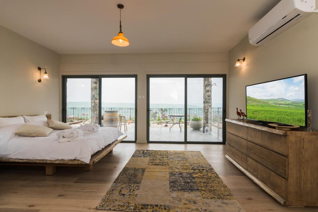 Villa טרה נובה - וילה עם ממ"ד, בריכה פרטית, ג'קוזי וסאונה ליד הכנרת à Yavneʼel Extérieur photo
